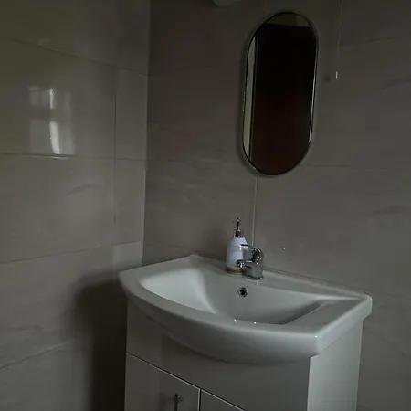 Semi-detached Old Style One Bedroom Appartement Rivory